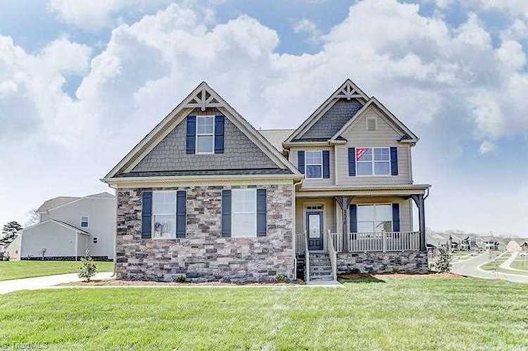 168 Park Place Circle Winston Salem, NC 27107