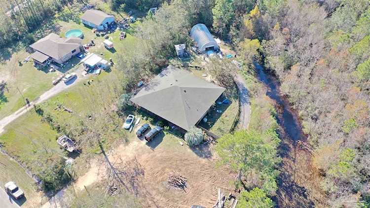 3459 Robinson Point Rd Milton, FL 32583