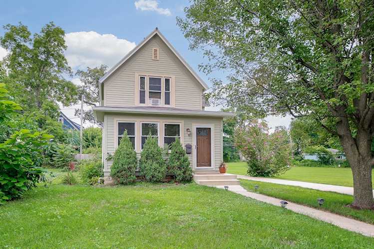 1212 Warren Ave Downers Grove, IL 60515