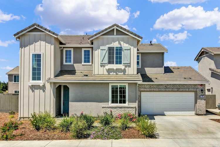 784 Carnation Drive Vacaville, CA 95687