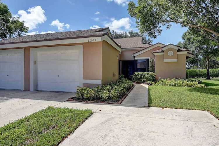 8263 Springlake Drive Boca Raton, FL 33496