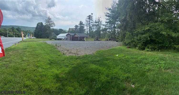 7047 Tyrone Pike Tyrone, PA 16686