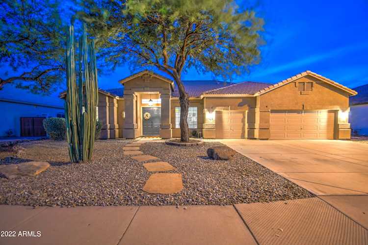 103 E Elgin Street Gilbert, AZ 85295