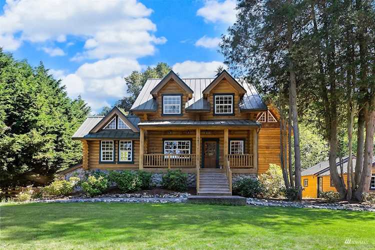 6455 NE 202nd St Kenmore, WA 98028