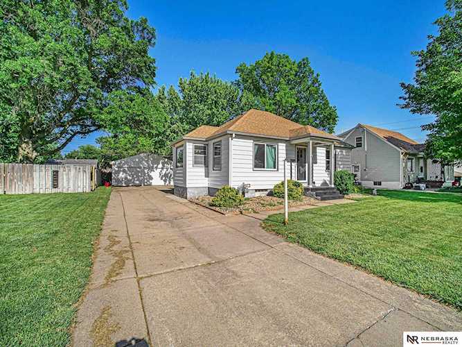 232 S 20 St Beatrice, NE 68310 | MLS 22211436 Photo 1
