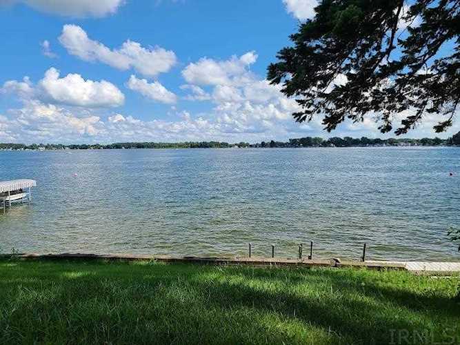 711 E Northshore Drive Syracuse, IN 46567