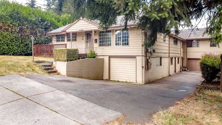 1037 E 46th Street Tacoma, WA 98404