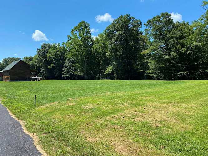 Lot 31 Fox Run Road Caldwell, WV 24925