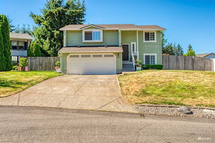 1811 157th Street Ct E Tacoma, WA 98445
