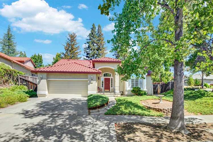 2970 Rustle Court Fairfield, CA 94534