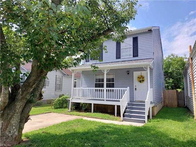 106 E Cummings Ave Hampton, VA 23663