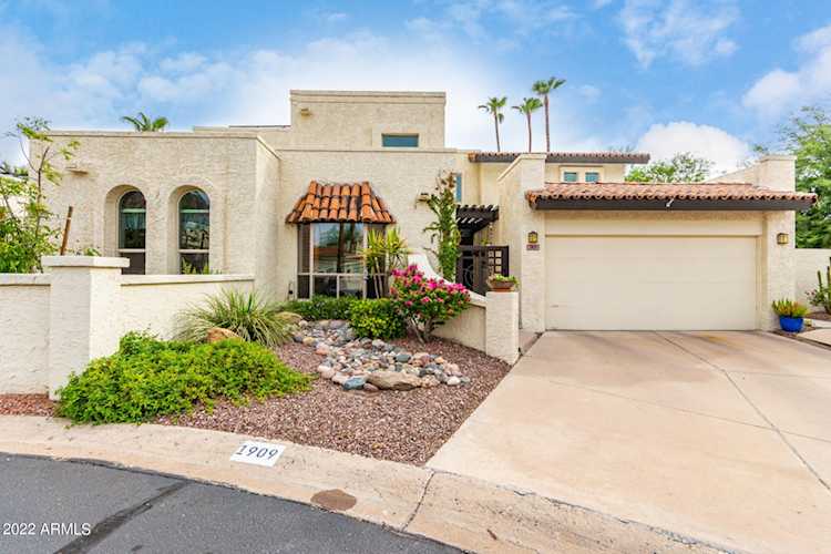 1909 E Lane Avenue Phoenix, AZ 85020