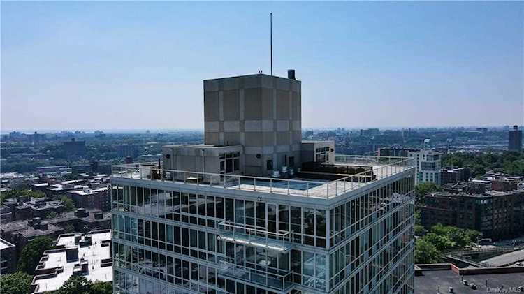 640 W 237 Street #20B Bronx, NY 10463