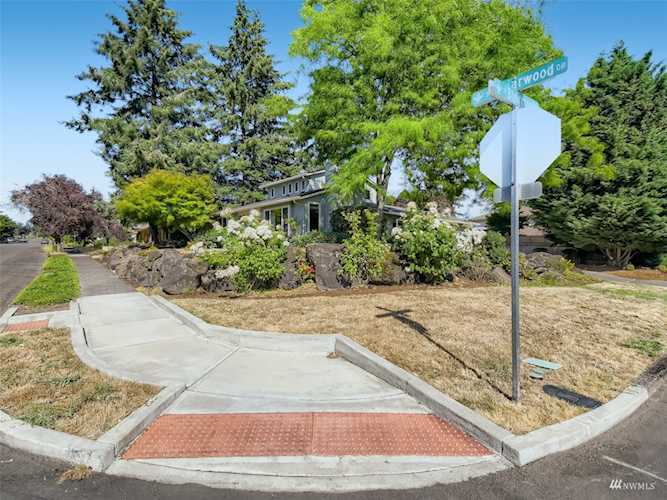 3101 SE Blairmont Dr Vancouver, WA 98683