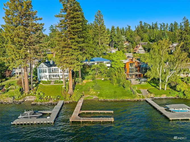 6333 77th Ave SE Mercer Island, WA 98040