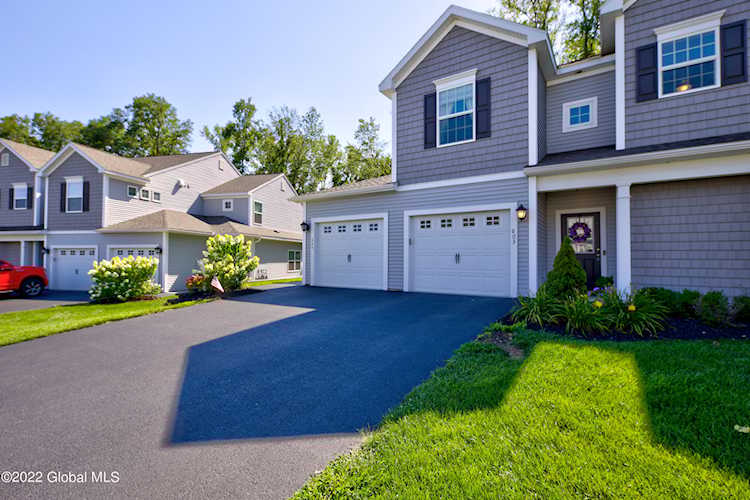 603 Grayson Place Glenville, NY 12302