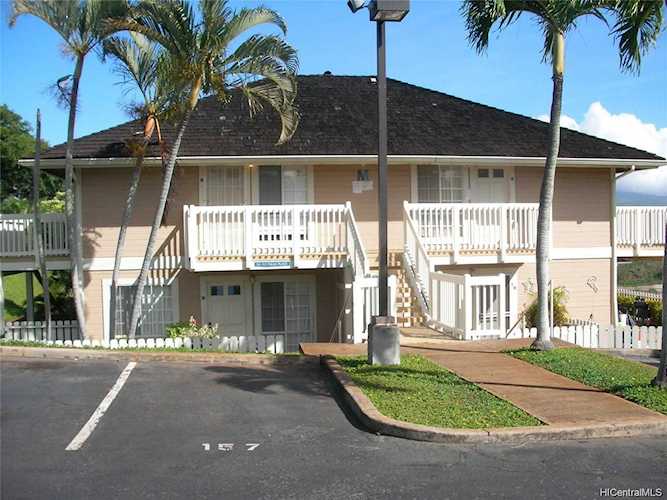 94-102 Pulua Place #M204 Waipahu, HI 96797