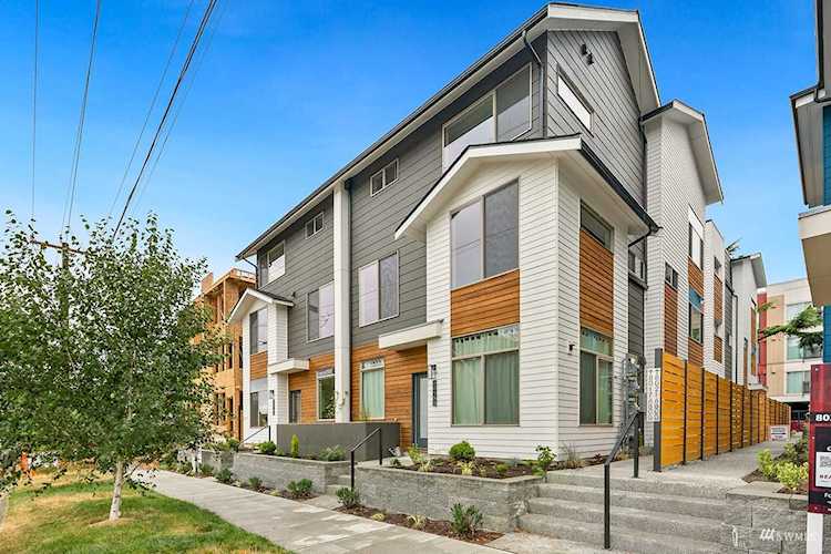 8015 Mary Ave NW #D Seattle, WA 98117