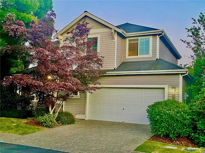 5619 S 233rd St Kent, WA 98032