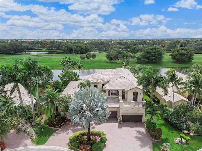 6930 NW 116th Ave Parkland, FL 33076
