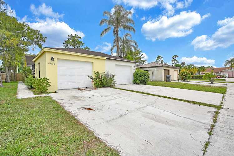 14128 Lily Court Wellington, FL 33414