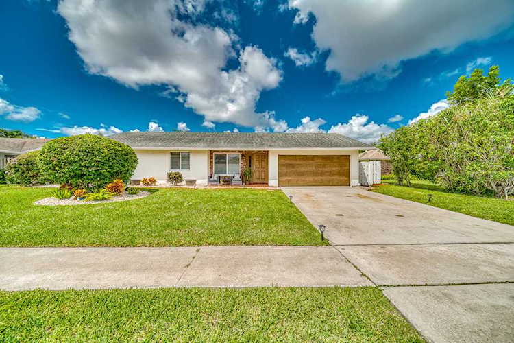 1147 Sachem Head Terrace Wellington, FL 33414