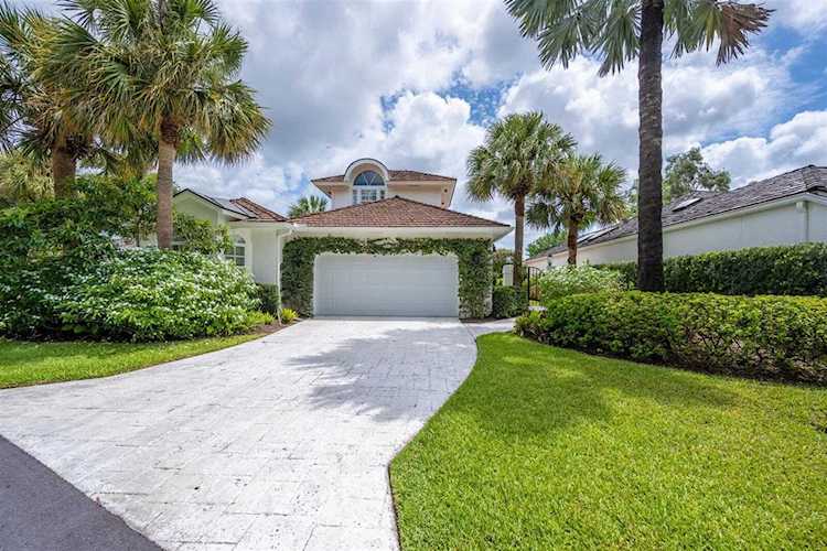 2502 Muir Circle Wellington, FL 33414