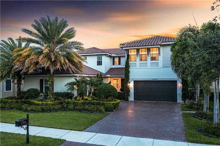 11990 NW 81st Ct Parkland, FL 33076
