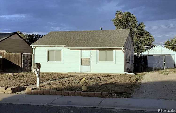 7060 Newport St Commerce City, CO 80022