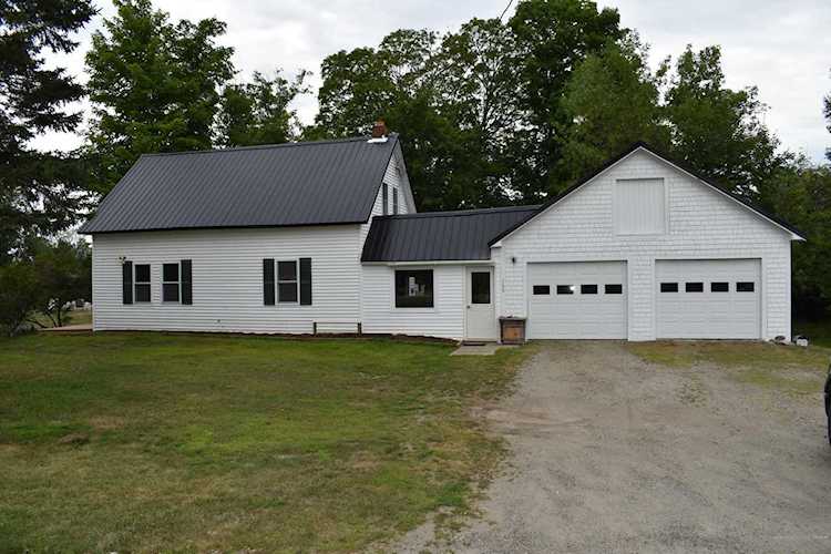 766 Main St Lincoln, ME 04457