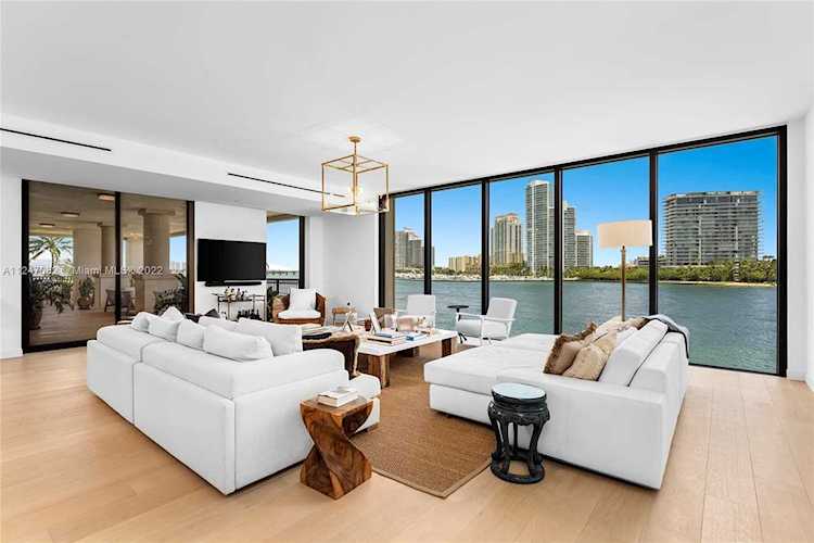 6800 Fisher Island Dr #6823 Miami Beach, FL 33109