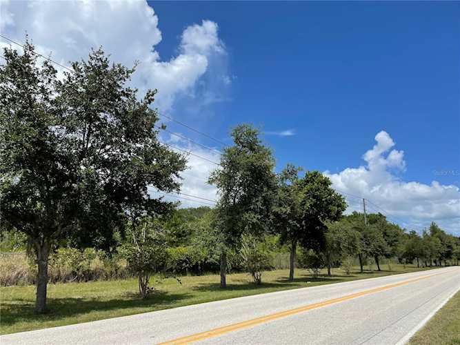 E Rhode Island Ave Orange City, FL 32763