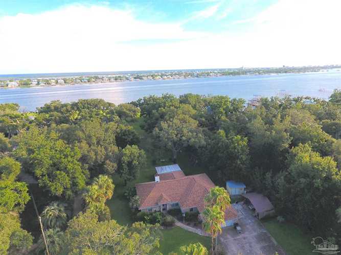 14901 Innerarity Pt Rd Pensacola, FL 32507