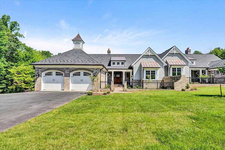 215 Grande Villa Penhook, VA 24137