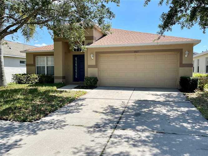 3945 Hampton Hills Dr Lakeland, FL 33810