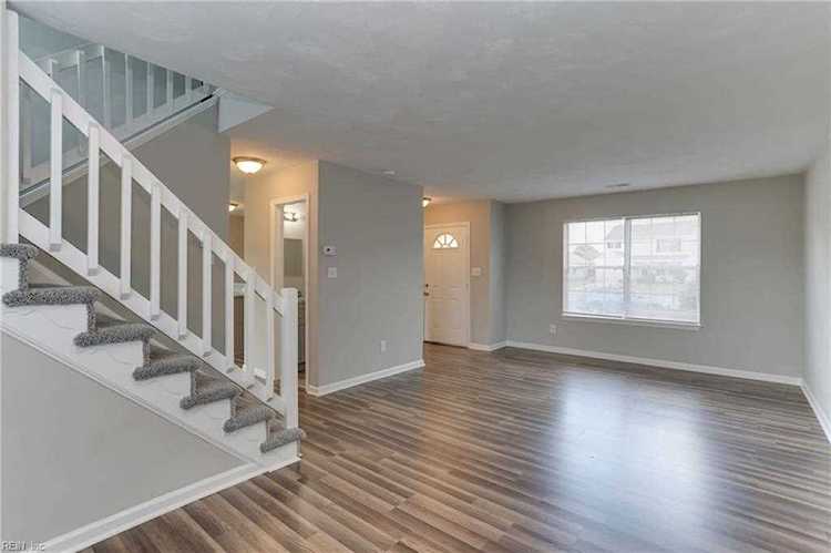 606 Bravo Ct Suffolk, VA 23434