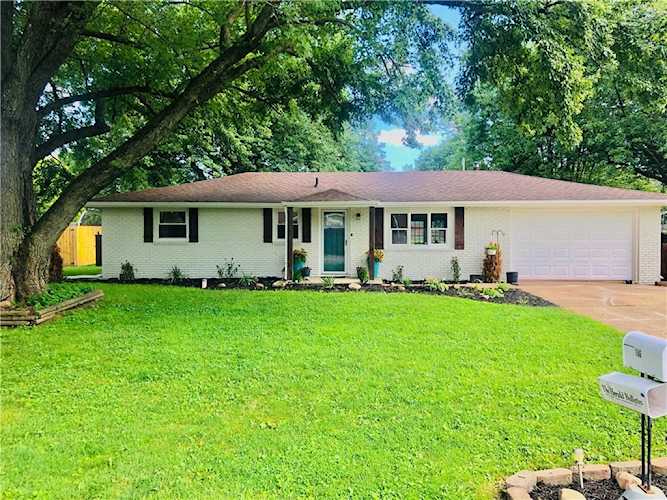 107 Magnolia Dr Anderson, IN 46012