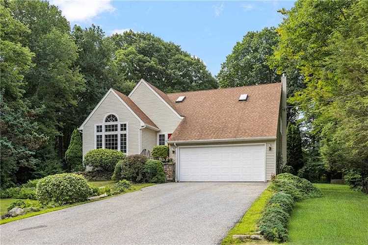 21 Walker Way Scituate, RI 02857