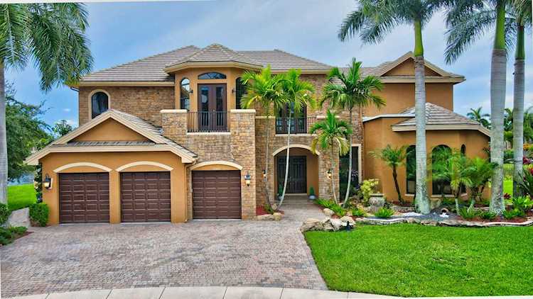10560 Arcole Court Wellington, FL 33449
