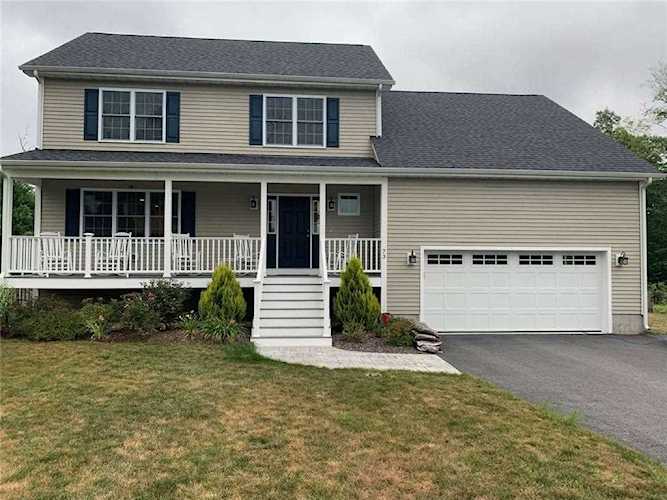 73 Michaela Ct South Kingstown, RI 02892