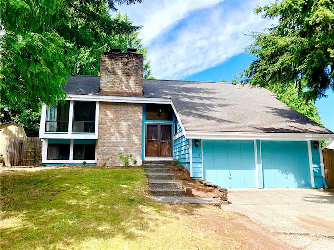32929 33rd Ave SW Federal Way, WA 98023