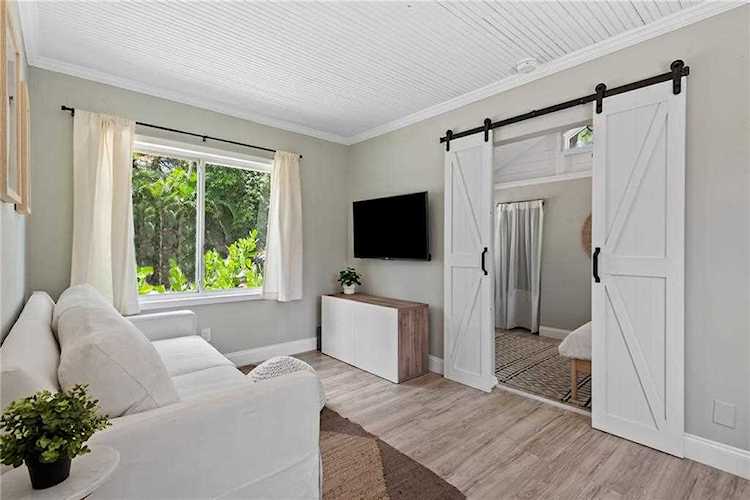 232 SW 12th Ave Fort Lauderdale, FL 33312
