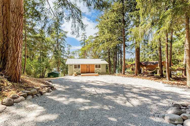 22315 Overlake Loop SE Yelm, WA 98597