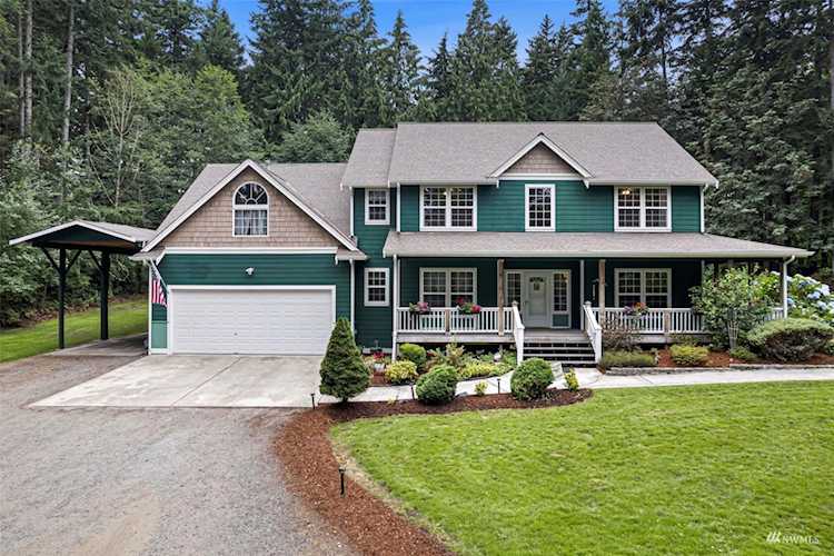 13261 Sunday Valley Ln NE Poulsbo, WA 98370
