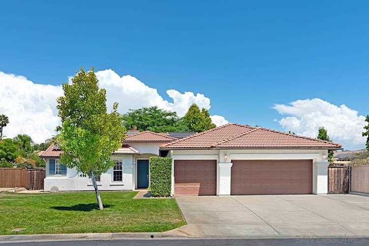 23484 Green Glen Rd Ramona, CA 92065