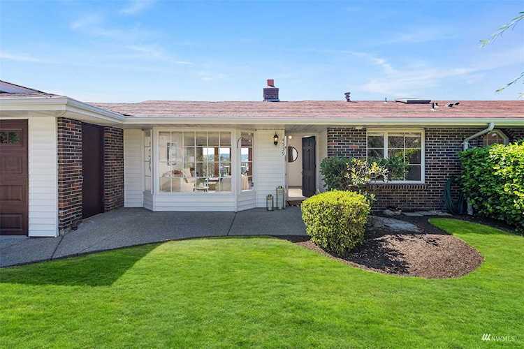 4539 132nd Ave SE Bellevue, WA 98006