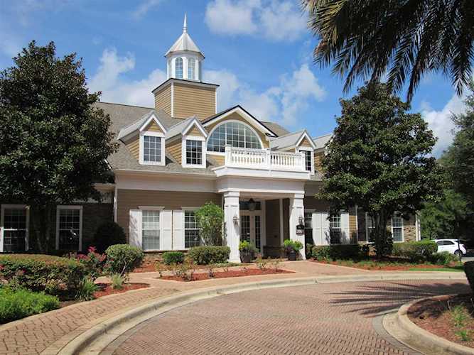 2801 Chancellorsville Dr Tallahassee, FL 32312