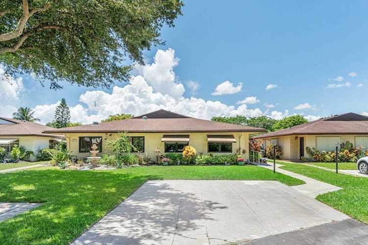 5096 Kinswood Road Boynton Beach, FL 33437