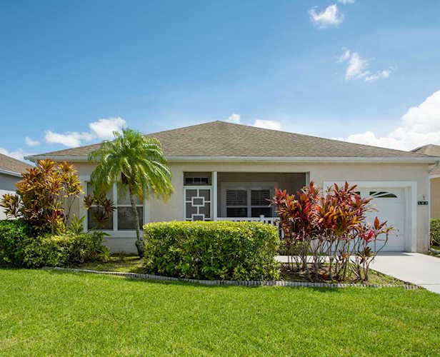 504 NW Cortina Lane Port Saint Lucie, FL 34986