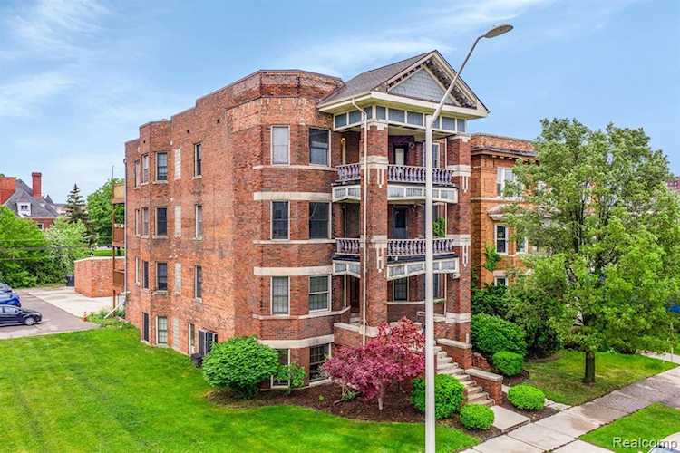 242 E Palmer St #3 Detroit, MI 48202